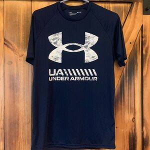 Under Armour athletic tee